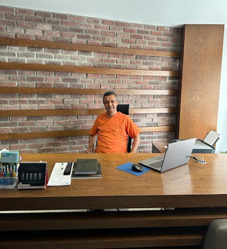 Dt. Muhlis Çoban, GİRESUN, MERKEZ, Diş Hekimi